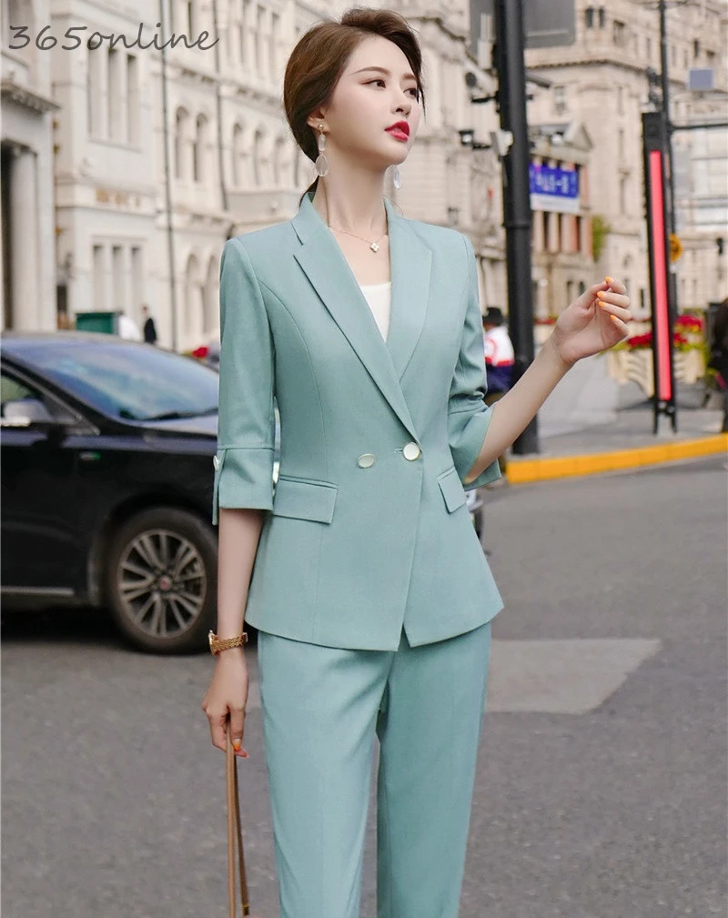 Женские деловые костюмы с коротким рукавом брюки карандаш и куртки
