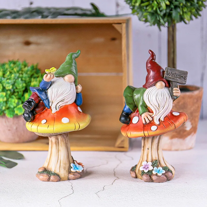 

Cute Fairy Garden Door Windows Street Elf Gnome Holding Welcome Sign Miniatures Figurines Garden Statues Resin Dwelling Ornament