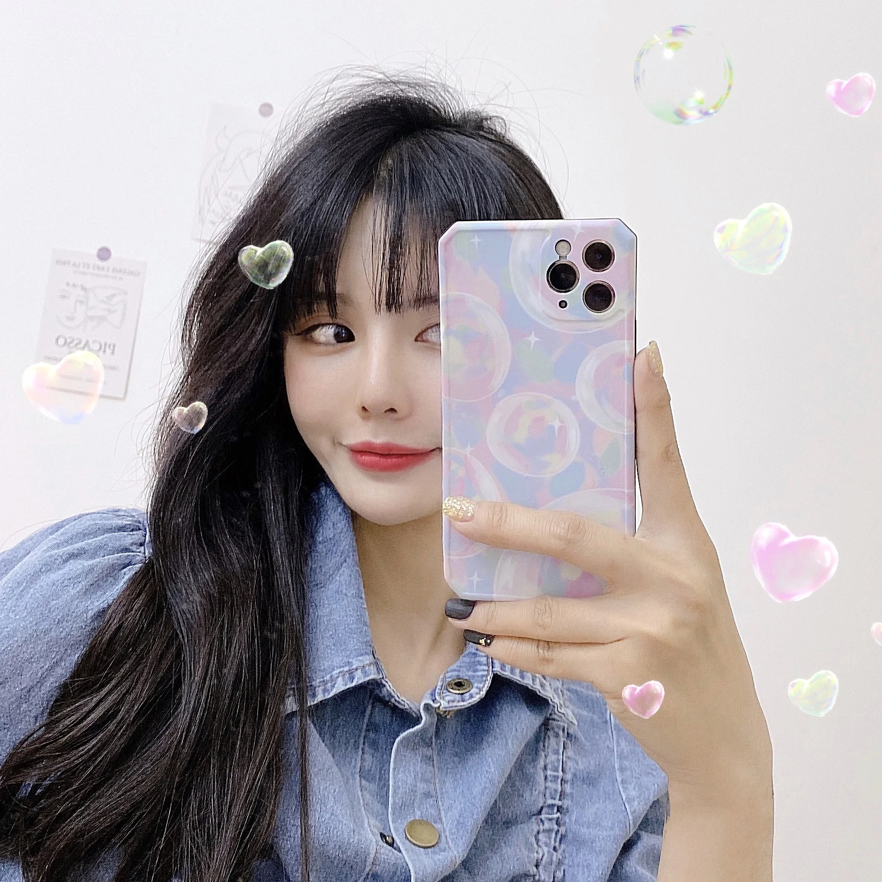 

The romantic love bubble pattern is suitable for iPhone 11 and iPhone 12 series mobile phone cases