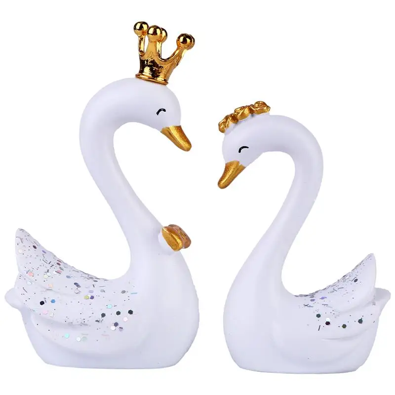 

1 Set 2Pcs Crown Swan Cake Decorations Practical Car Decorations Car Supplies