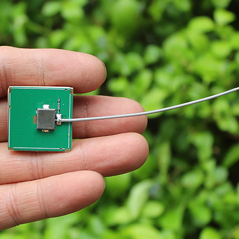 

Micro Mini GPS Ceramic Antenna RC-GPS-25255 PCB Board Aerial Remote Control Module RC Drone Quadcopter Airplane Toy Model