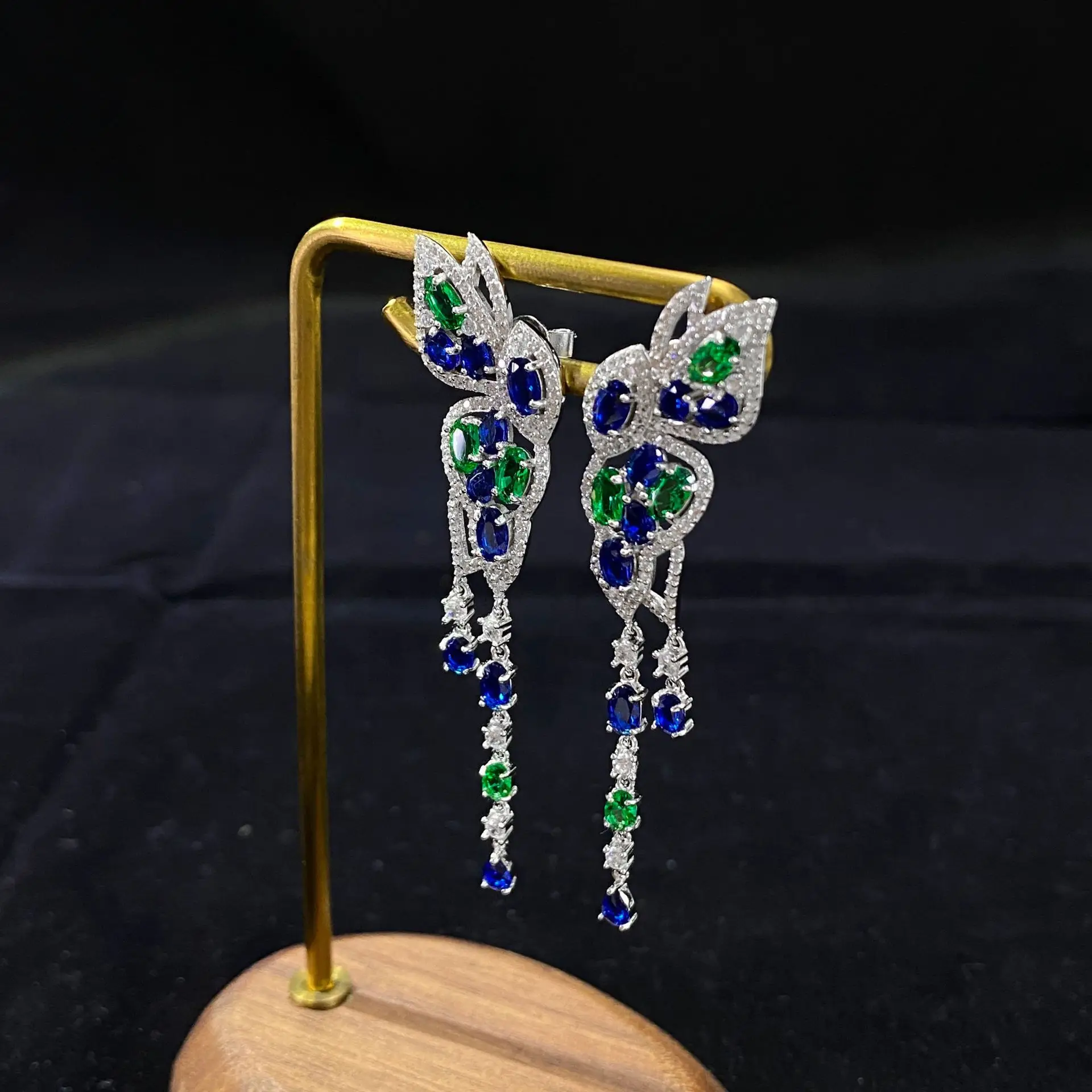

Vintage 100% 925 Sterling Silver Earring Butterfly Blue Emerald 5A Zircon For Women Anniversary Earring Fashion Jewelry