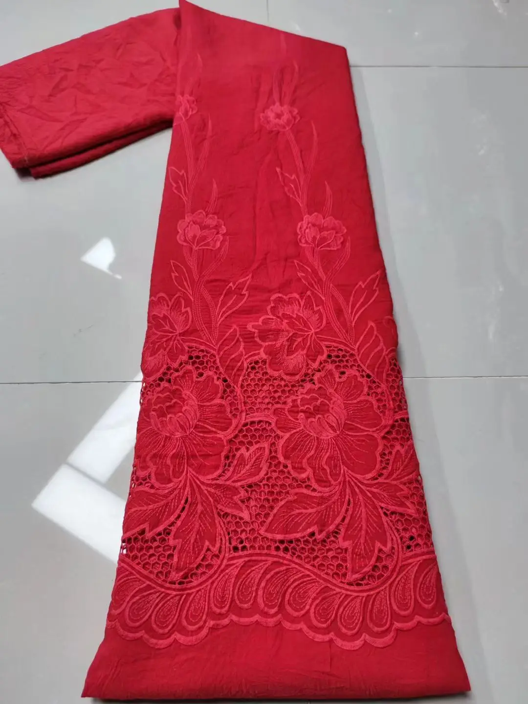

2020 High Quality African Swiss Voile Lace Fabric With RED Soft Embroidery Dry Voile Lace Materials In Switzerland