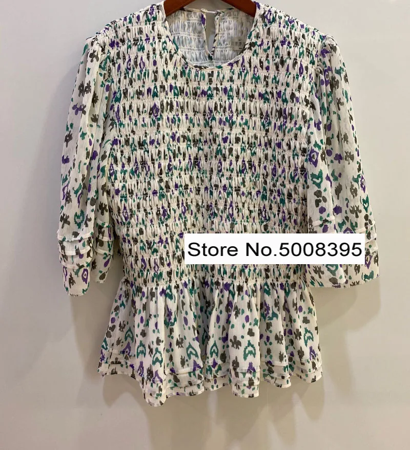 Женская блузка с круглым вырезом и принтом зеленая фиолетовая приталенная