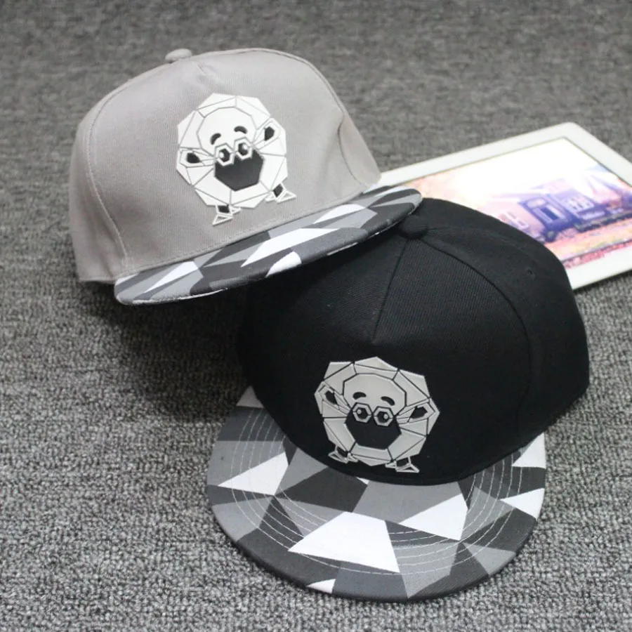 Плоская шапка в стиле хип хоп с мультипликационным принтом панды крутая модная