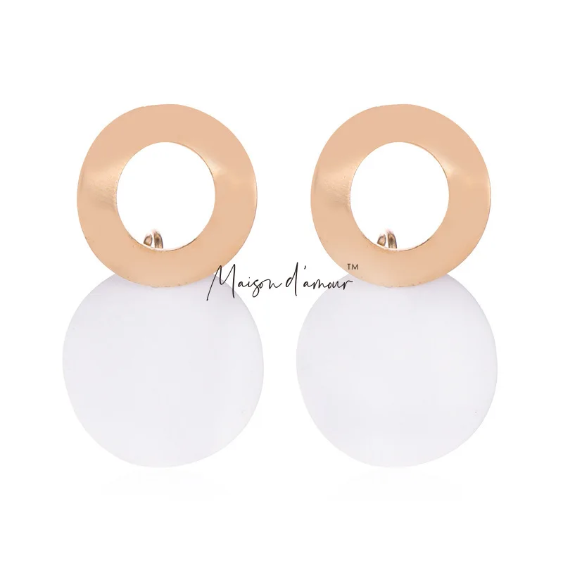 

Europe Simple New 2020 Wholesale Geometric Design Gold Plating Vintage Stud Earrings