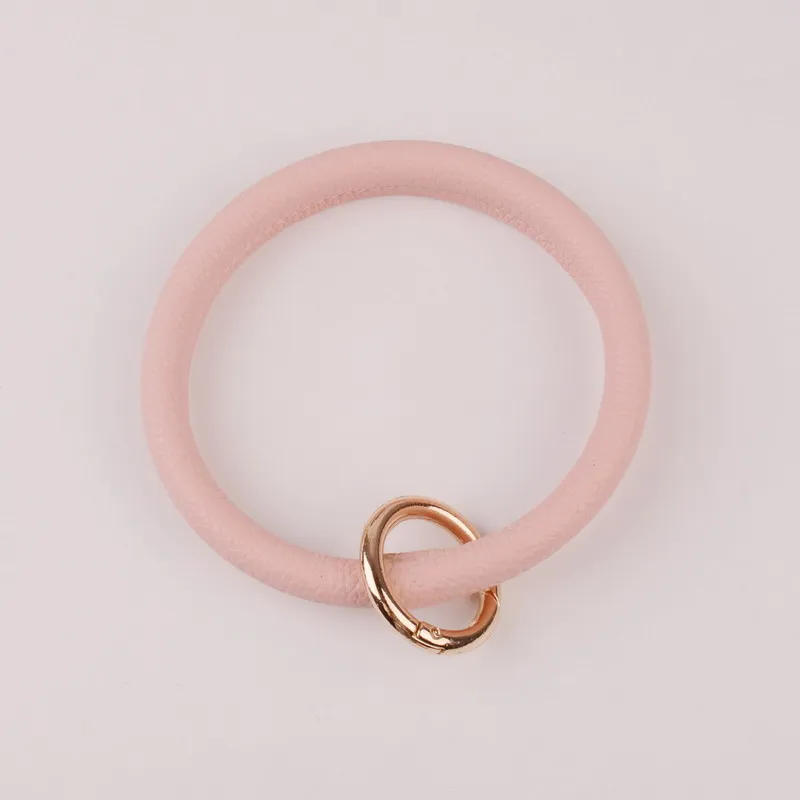 pink Кольцо держатель Ретро ювелирные изделия многоцветная с монограммой кожа кисточкой для женщин брелок сумка Подвеска Сплав Брелок для автомобиля - Цвет: pink