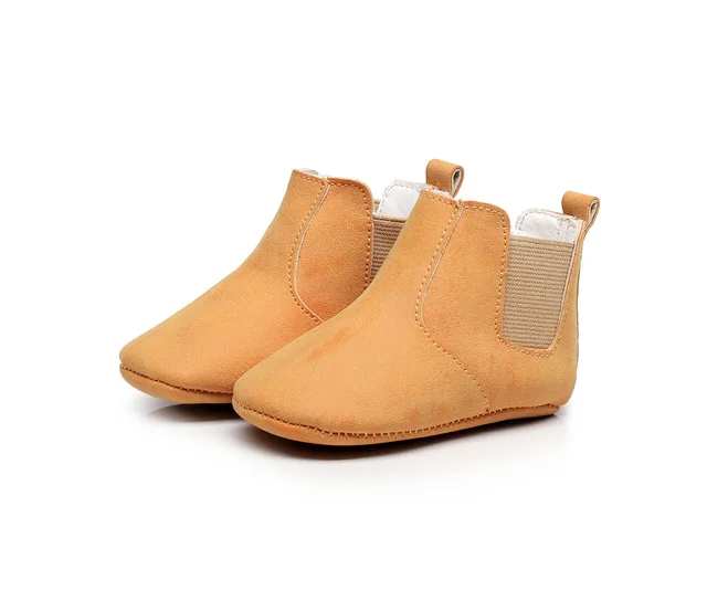 yellow Дропшиппинг для маленьких девочек высокие сапоги upper Boots 6 цветов для новорожденных из искусственной кожи глянцевая с пуховной внутренной частью для малышей; мягкая обувь; зимняя обувь с нескользящей подошвой; ботинки - Цвет: yellow