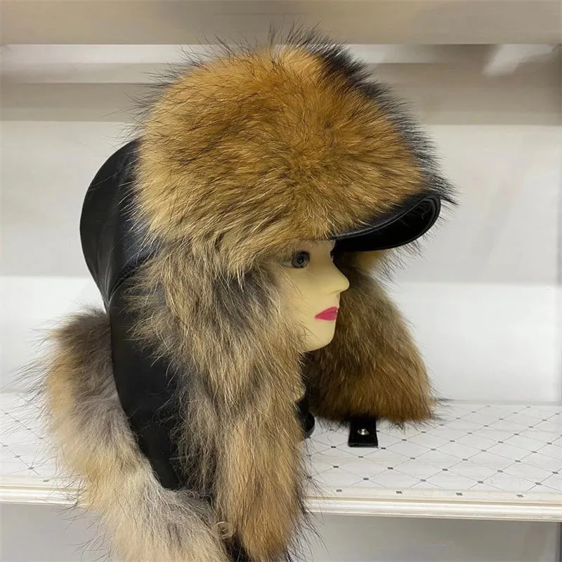Рисунок 2 - Шапка-Авиатор женская из меха енота