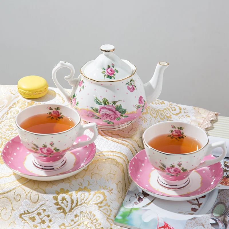 Подарочный набор с розовыми точками керамические чашки и наборы керамических