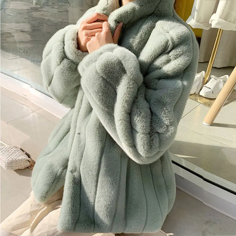 Women's Autumn Winter Jacket Faux Fur Coat Fashion Elegant Large Size Warm Lamb Coat 2021 Women Short Loose Plush Jacket