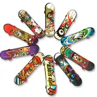 1 шт. случайный мини FSB скейтборд для пальцев креативная Новинка Gag игрушки мультфильм классическая игрушка для детей подарок