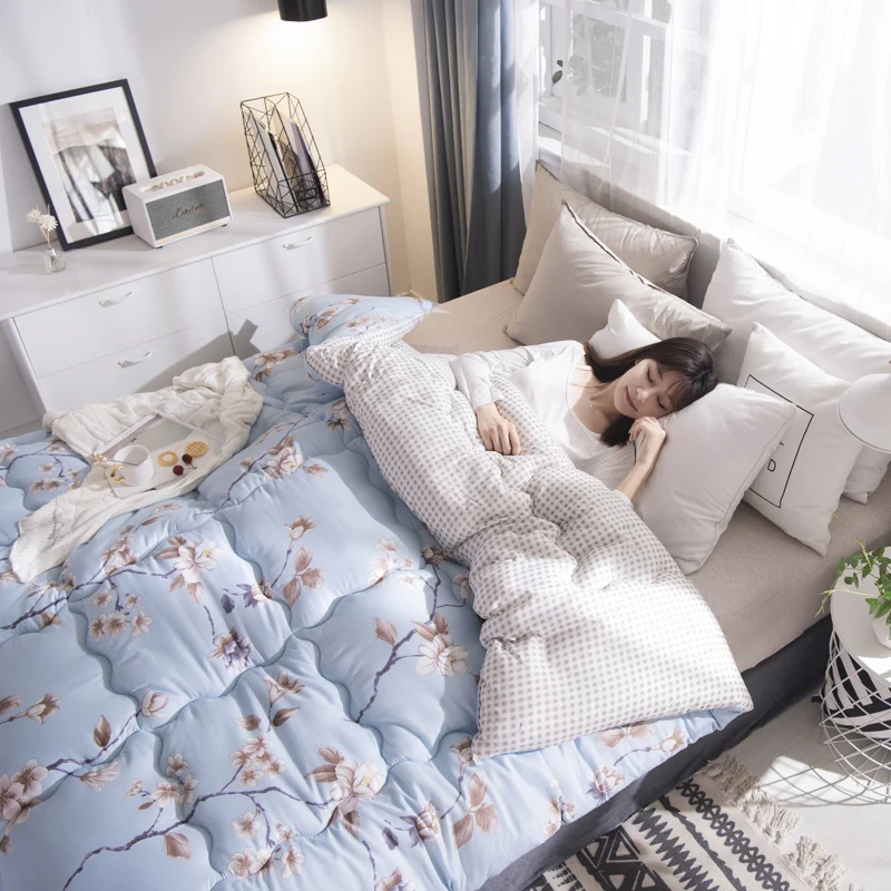 

Высококачественное стеганое одеяло из полиэстера, постельное белье, зимнее/осеннее стеганое одеяло, теплое одеяло с наполнителем из 100% пол...