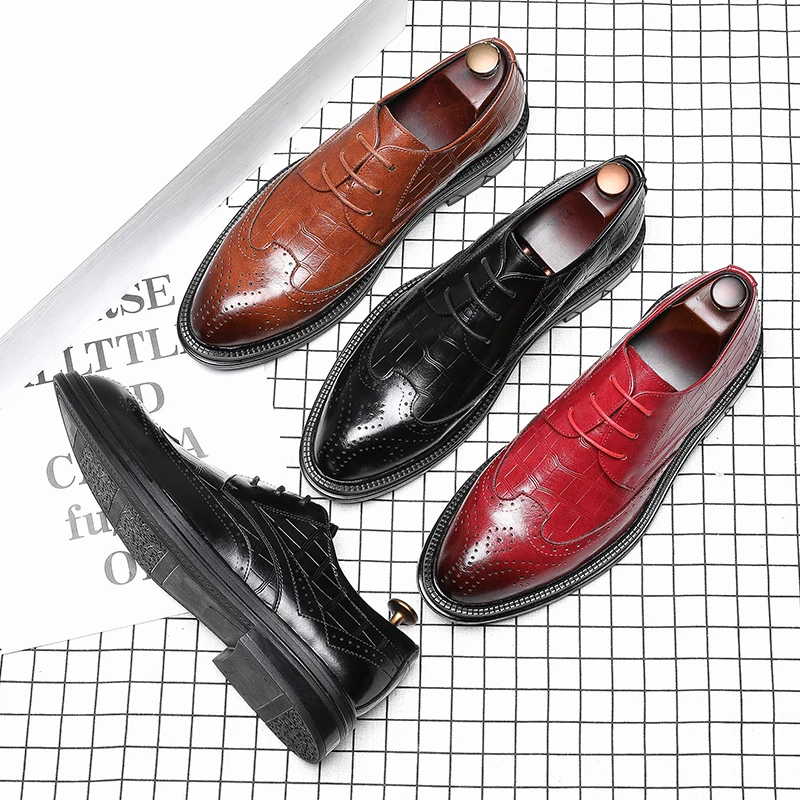 

Mens Formal Shoes brogue Leather Oxford party Shoes For Men Italian 2021 Dress Shoes Wedding Laces Leather Business Shoes men