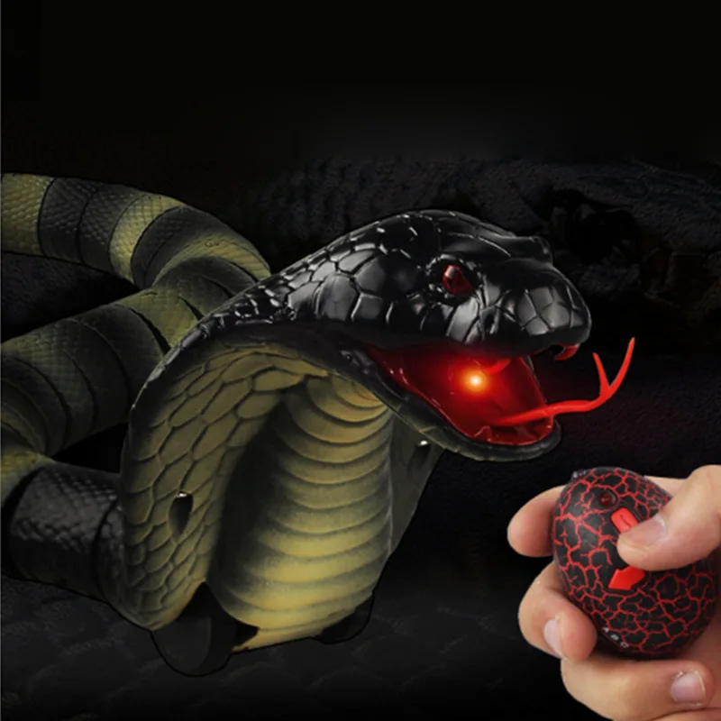 

Electric Tricky Infrared Remote Control Cobra Simulation Rattlesnake Tongue Electric Remote Control Snake Scary Crawling