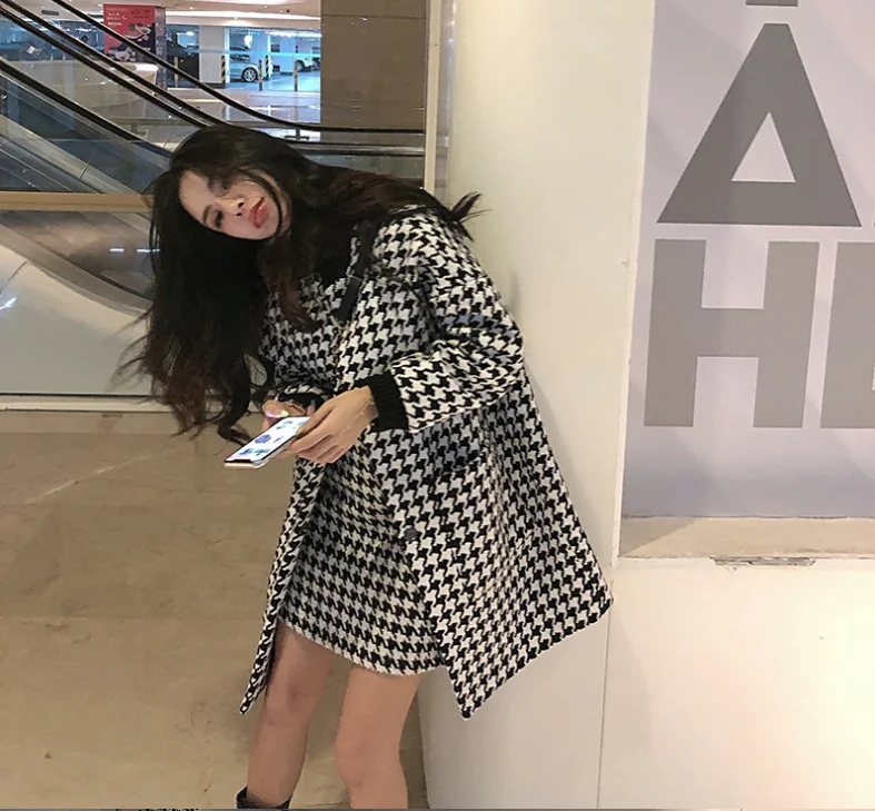 

Black and white houndstooth jacket women's autumn and winter woolen jacket 2021 popular cashmere stitched nine-quarter sleeves