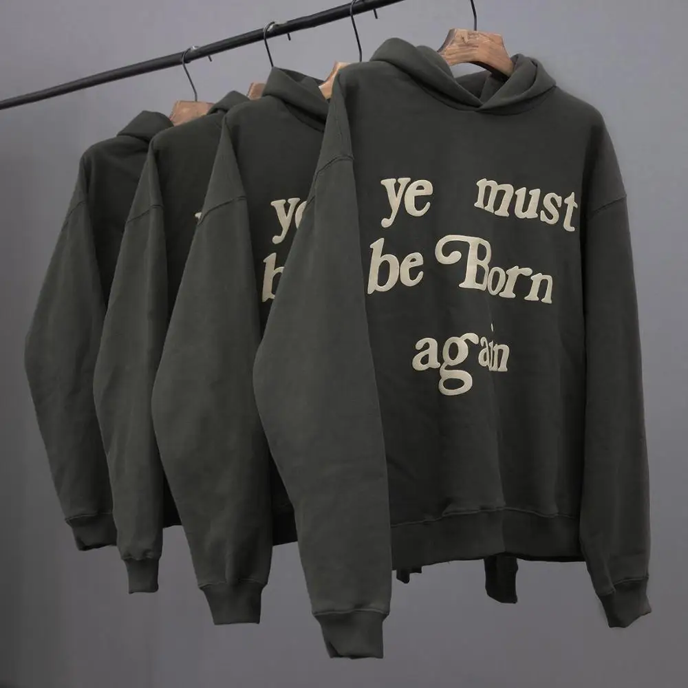 

Hoodies & Sweatshirts