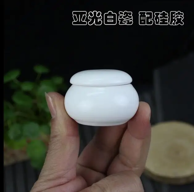Small porcelain vase ceramic pot cream blusher foundation box incense powder tank sealed cans cosmetics skin care bottle | Дом и сад