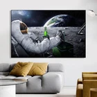 Картины на холсте с изображением космоса пива, космоса, отдыха на Луне, настенные плакаты, картины для гостиной, домашний декор