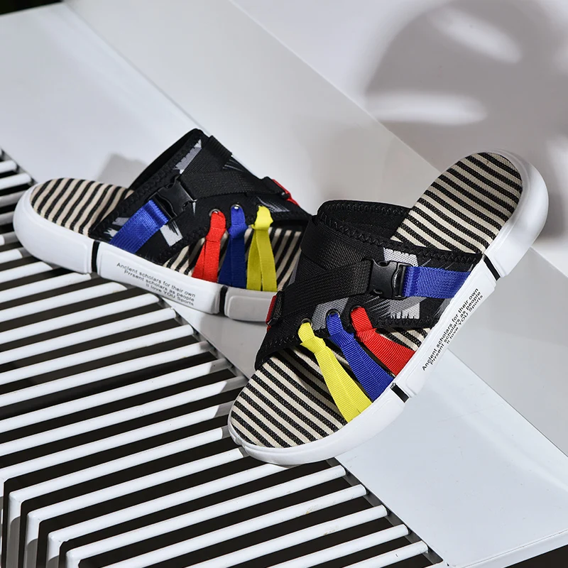 

2021 New Summer Men's Slippers High Quality Colorful Soft Slippers Men Beach Sandals Non-Slip Flip Flops Man Designer Slides Men