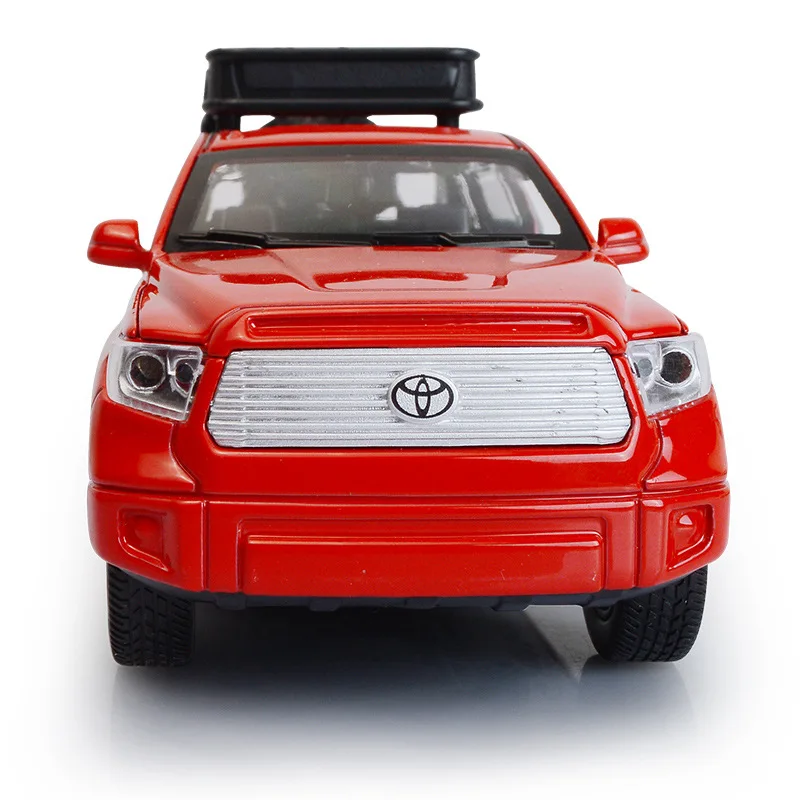 Simulation alloy car model toyota tantu pickup off-road vehicle 18cm | Railed/Motor/Cars/Bicycles