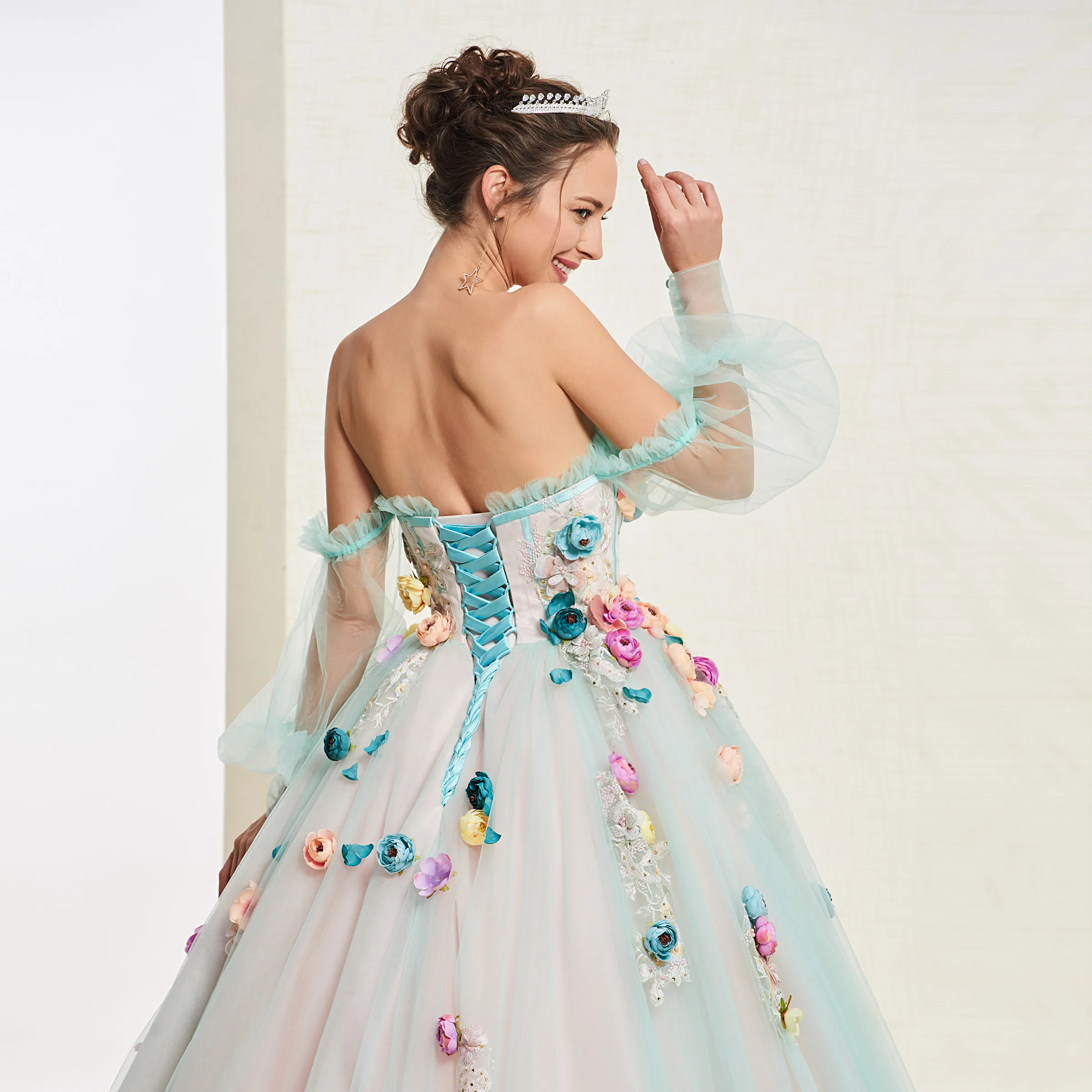 Бальное платье Tanpell с открытыми плечами для Quinceanera длинными рукавами 3D красочное