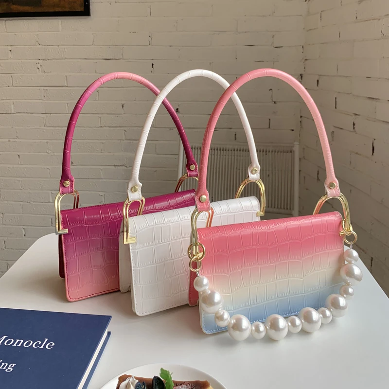 

Brand Gradient Crocodile Pattern Women Armpit Bags Pearl Chain Female Shoulder Bag Top Handle Handbags Lady Purse Clutch 2021