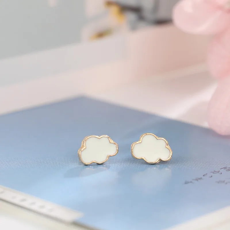 

Women korean Jewelry Clouds sweet white stud Earrings Birthday Gift