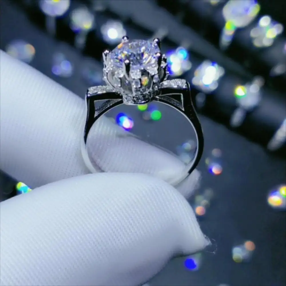 Кольцо женское из серебра 925 пробы с муассанитом 1 карат | Украшения и аксессуары