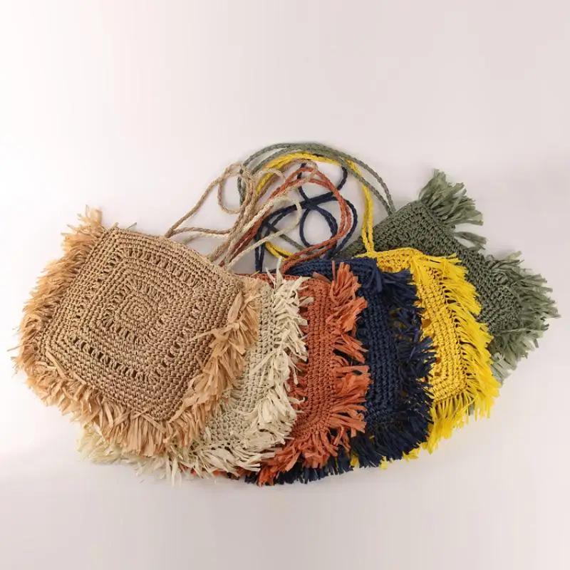 

Bohemia Tassel Straw Tote Bags For Women Large-Capacity Top-handle Beach Women Handbag Summer Hollow Hand-woven Women's Bag New