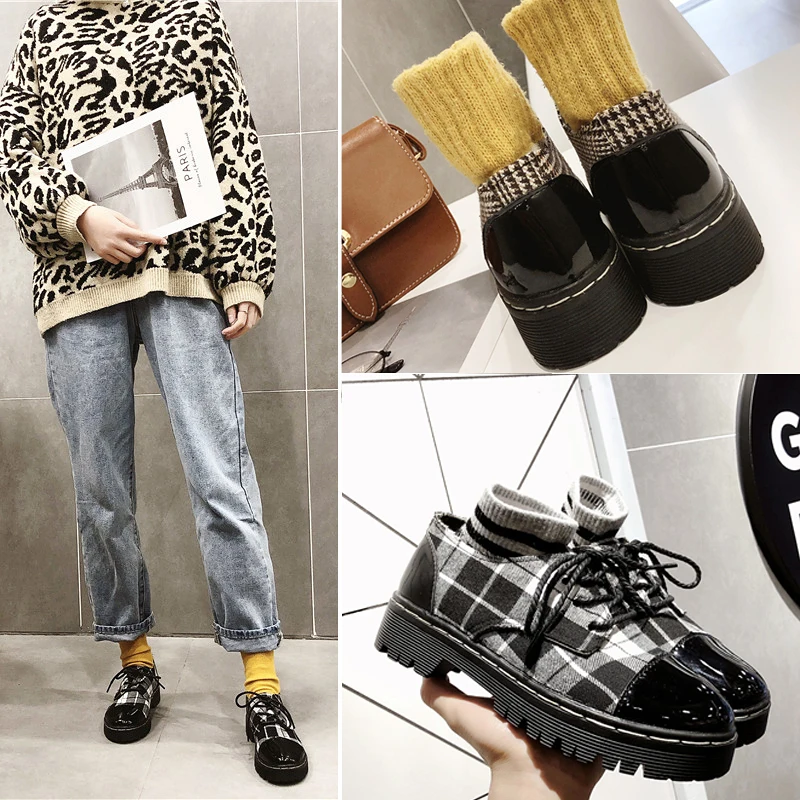 Модные женские черные кожаные мокасины в клетку лоферы на плоской подошве