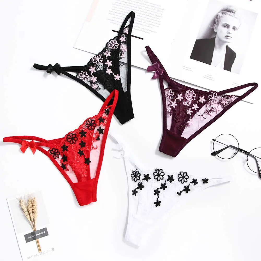 

1 Pcs Transparent Panties Underwear Light Luxury Female Lace Embroidery Low Waist Japanese Briefs Sexy Hollow T-Thongs