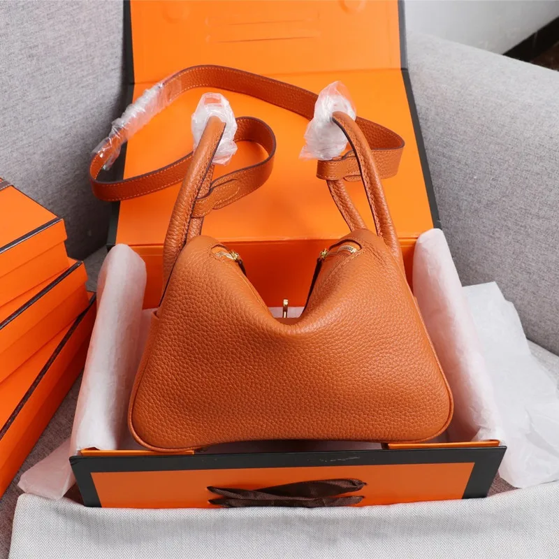 

The new 2021 oblique satchel female mini Lin di mini a new drug to doctor bag leather pillow female bag shoulder bag
