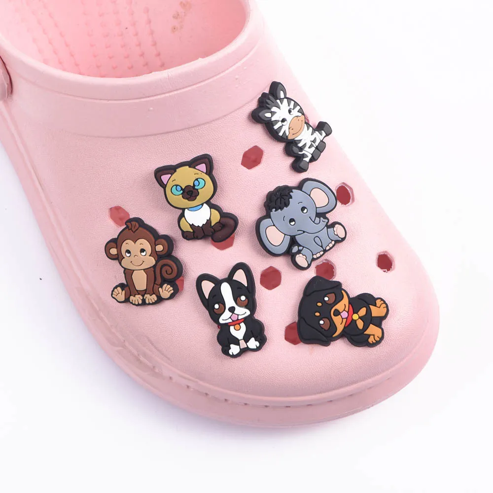 2021 Cute Animal Croc Shoes Charms Girl Boys Fruits Gift Shoe Charm Accessories Kid's Apple Toys Decoration Lovely Dogs Cats 