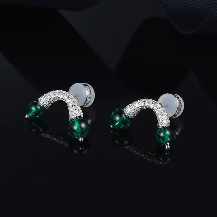 Женские серьги-гвоздики из серебра 925 пробы с фианитом | Украшения и аксессуары