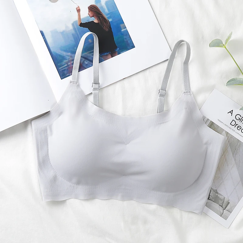 

2021New Exquisite Seamless Soft No Steel Ring Gathering Women's Underwear Ice Silk Beauty Back No Sense Women's Sports Underwear