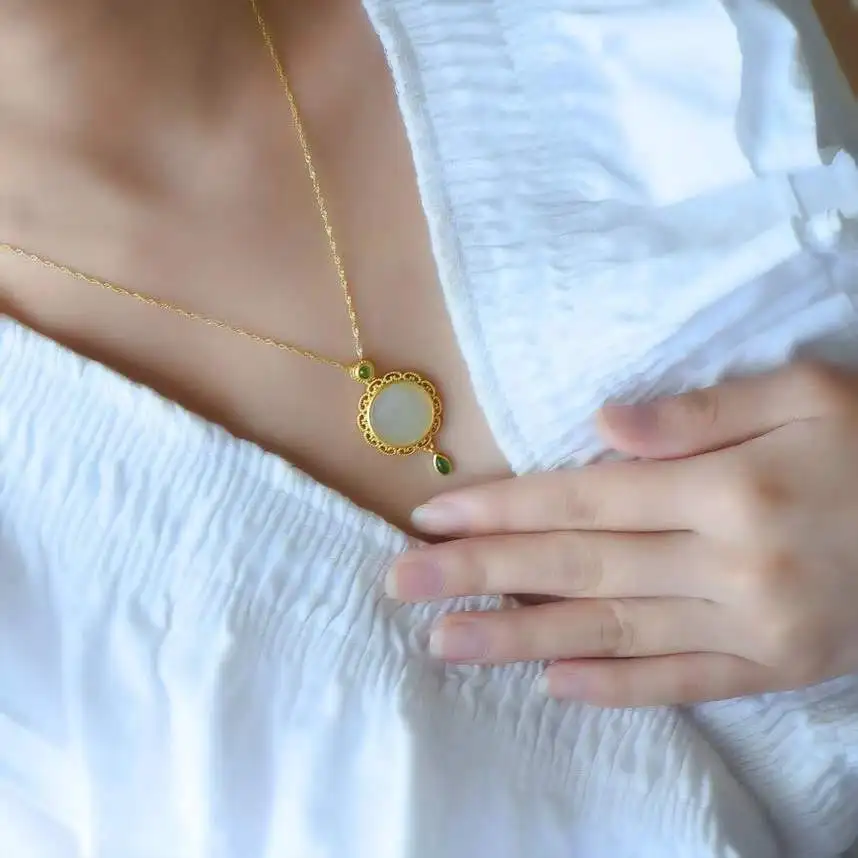 

Autumn and winter new style ancient gold craftsmanship inlaid natural Hetian jade round necklace pendant lady silver jewelry