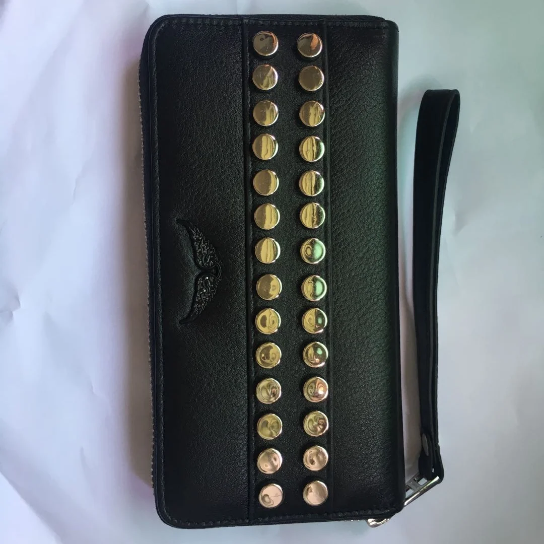 

Wallets & Holders