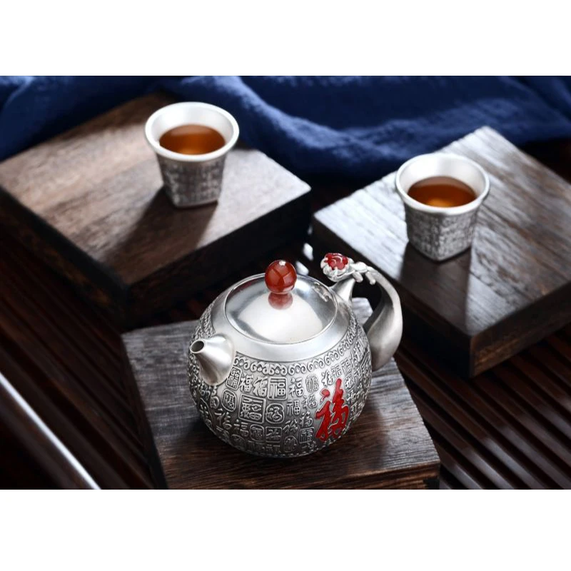 Чайник из серебра 999 пробы 250 мл