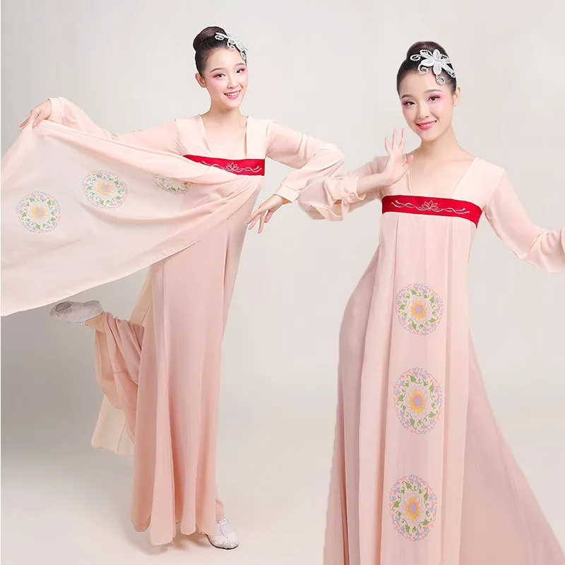 Одежда азиатских и тихоокеанских островов привлекательное Современное женское