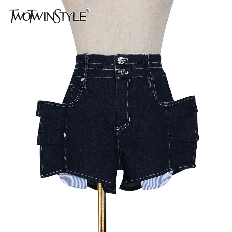 Женские джинсовые шорты TWOTWINSTYLE весенние обтягивающие с высокой талией карманами