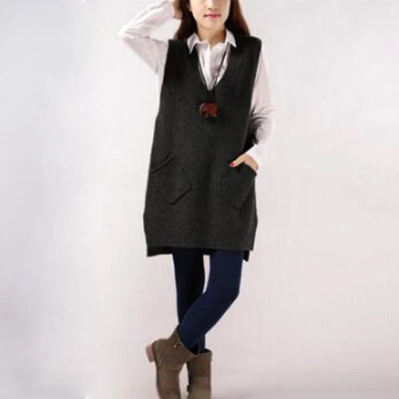 Трикотажная жилетка для девочек однотонная с V-образным вырезом удлиненная детей