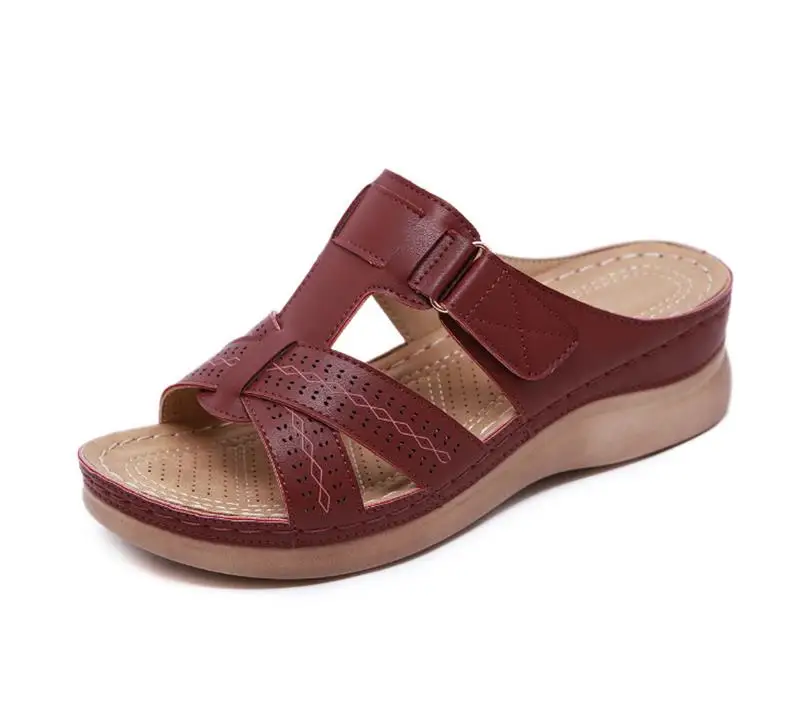 

Women Slippers Wedges Platform Summer Shoes for Female Solid Casual Sandals Plus Size Ladies Slides 2021 Outdoor Beach Slippers