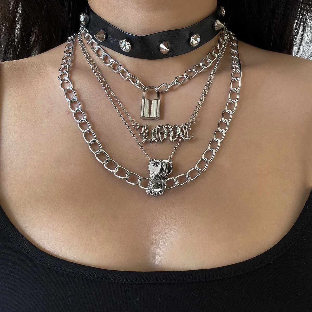 

Punk Aesthetic Egirl Rivet Necklace Set Pu Lock Harajuku Jewelry Key Multi Element Vintage Y2K Necklaces for Women Gothic Bar