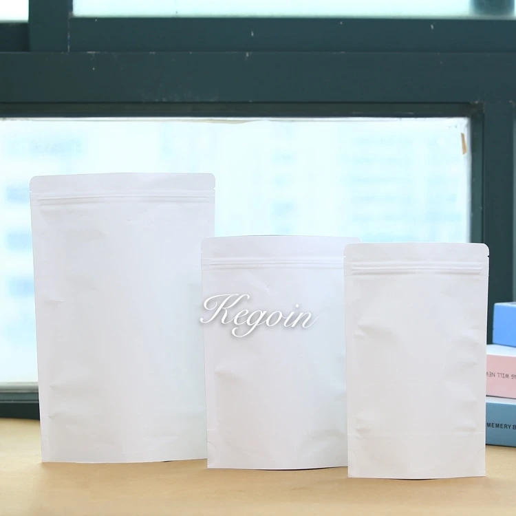 Экологичный белый стоячий алюминизирующий пакет из крафт-бумаги с