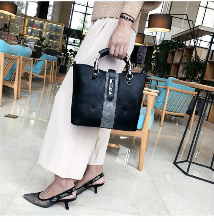Horse Hair Rhinestone Woman Handbag Genuine Leather Totes Diamond Shoulder Bag Anti-theft Lock Buckle Winter Fur Bags New