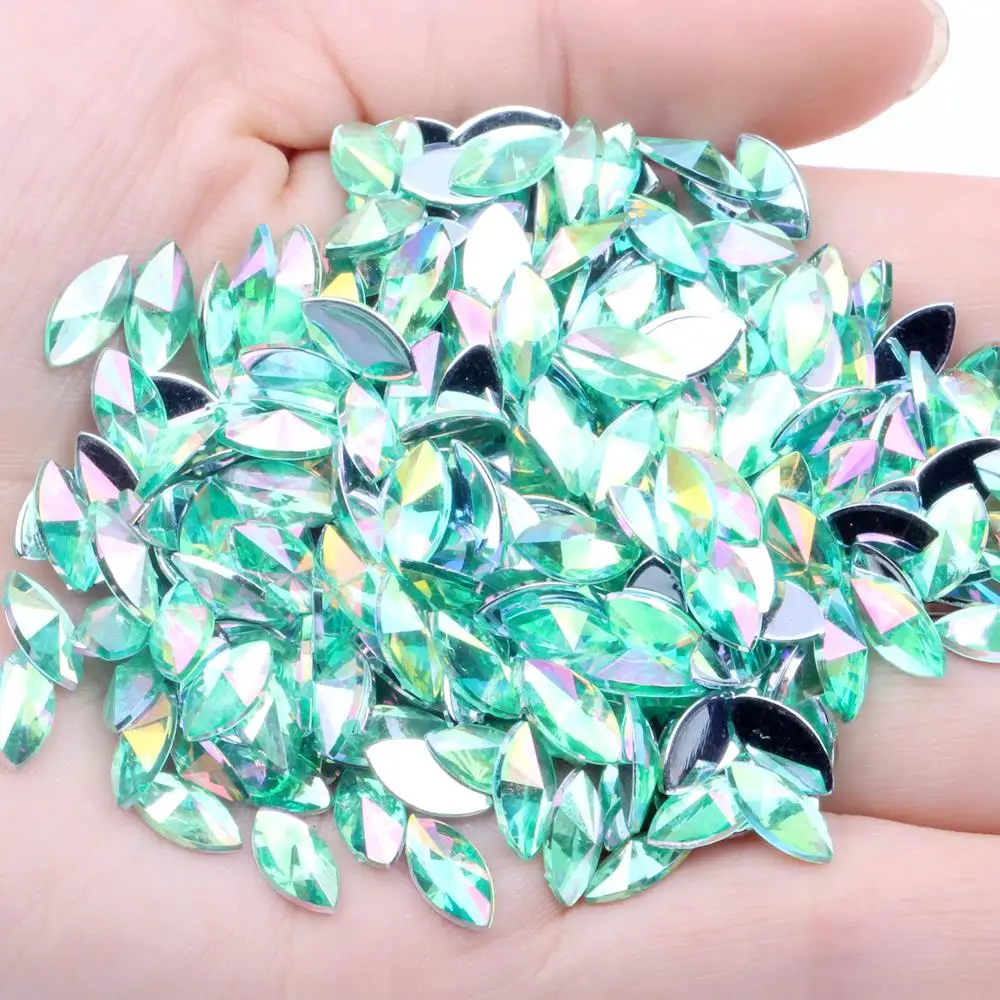 Акриловый гвоздь с лошадью из стразов глаз 7x15 мм 30 шт остроконечные лица