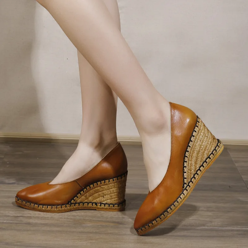 Женские кожаные туфли VALLU новые тканые на танкетке с острым носком в стиле ретро