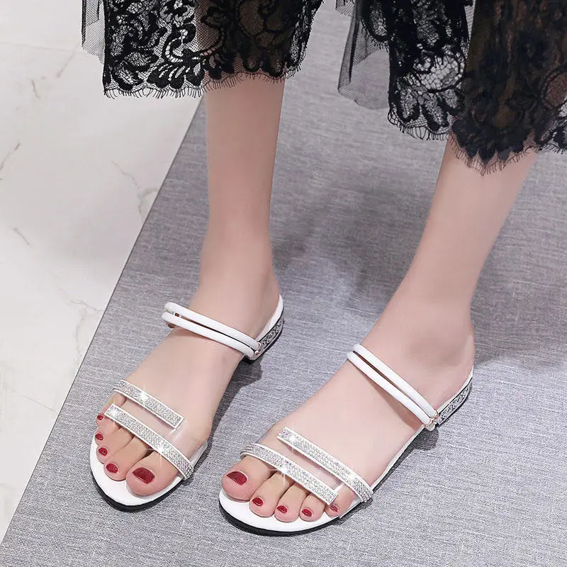 Модные повседневные сандалии Тренд 2020 года Новинка Босоножки в Корейском стиле