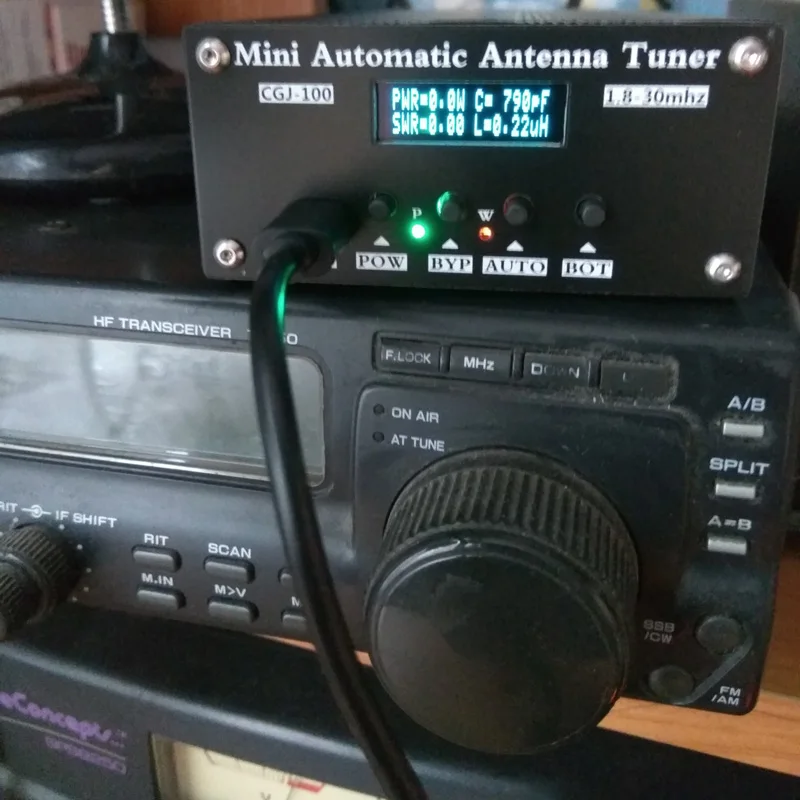 

Mini Shortwave Automatic Antenna Tuner ATU-100 1.8-50MHz 0.91 Inch OLED Display + N7DDC 7x7 + Shell, Type-C Power Interface